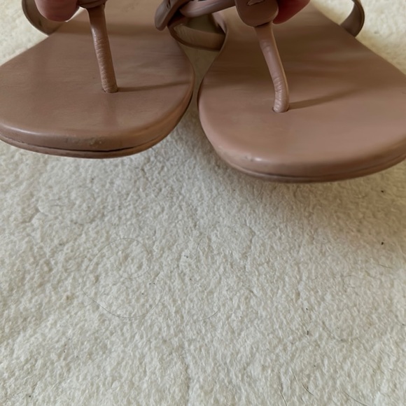 Tory Burch | Soft Miller Logo Tan Leather Sandal Size 9 - Picture 10 of 12